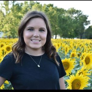 Meet your Posher, Alena